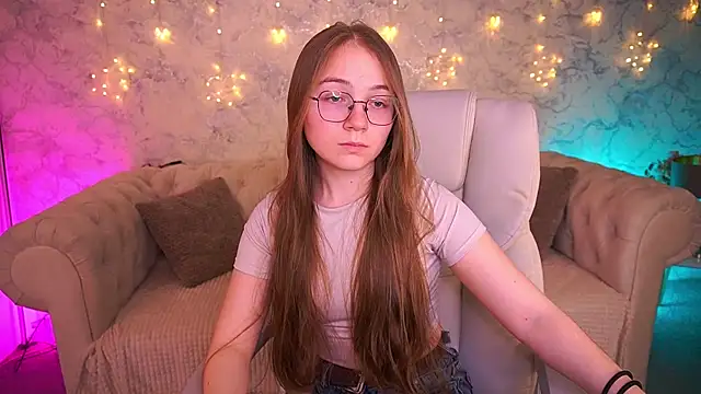 Chat XXX Live ArrinaWairr