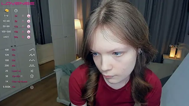 XXX chat uživo modela LavenderMitten