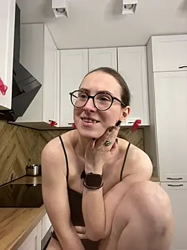 دردشة MartiniiSelenna الجنسية المباشرة