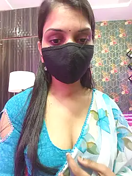 Sexy-ashi: διαδικτυακό σ όου στην κάμερα