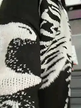 YourLittleDevil: απευθείας συνομιλία ΧΧΧ