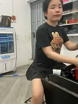 Ivy_Trix2 现场XXX聊天