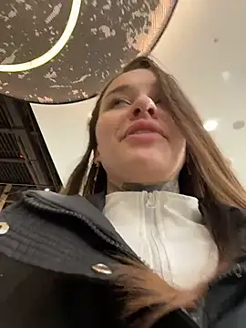 Chatroom XXX en direct de KishaMur