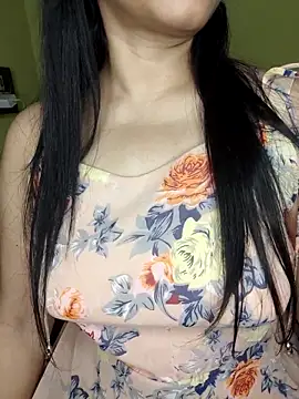 Ishaa_03 লাইভ XXX চ্যাট