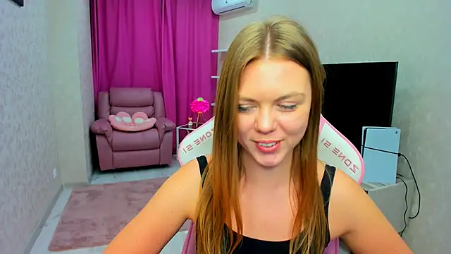 Strawberrye 即時 XXX 聊天