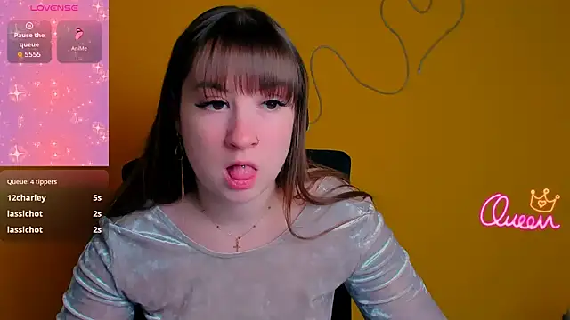 Evelina_GG 即時 XXX 聊天