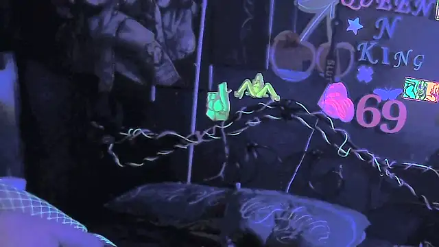 Chat XXX en directo de Splash_Queen420