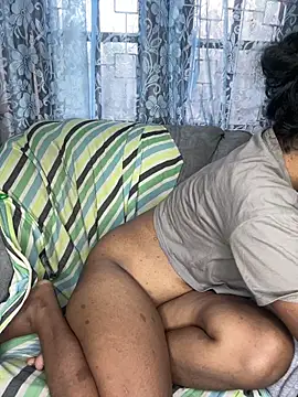 SukiyamaAsia webcam show