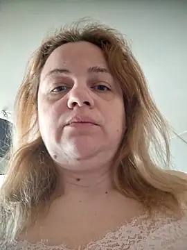 Show modela VitniKis na web-kameri