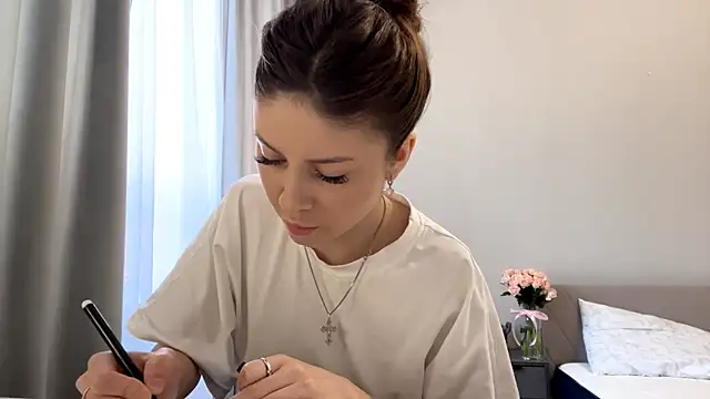 adelecloud's Live XXX Chat