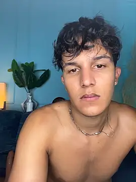 Leo_Savage_ Live XXX Chat