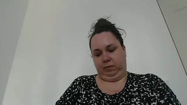 WendyRhoades Adlı Modelin Canlı XXX Sohbeti