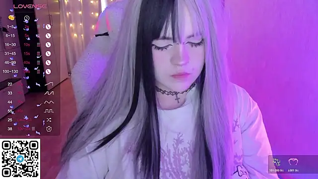 SelenaCute 现场XXX聊天