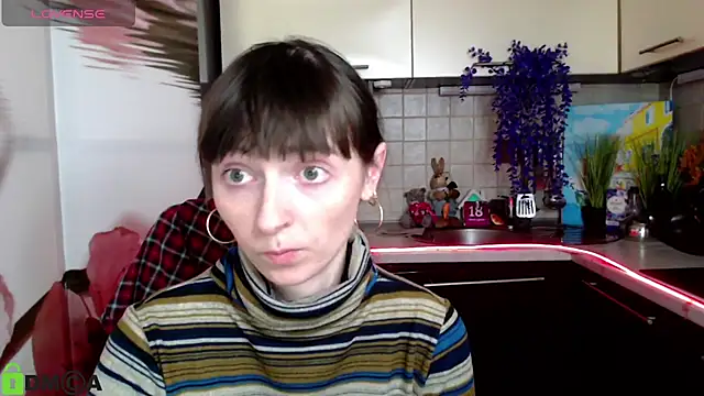 Chatroom XXX en direct de TayanaJons