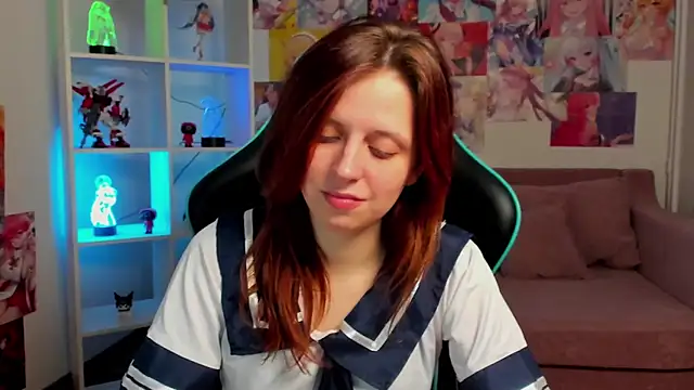 Chat +18 de FreyaVey ao vivo