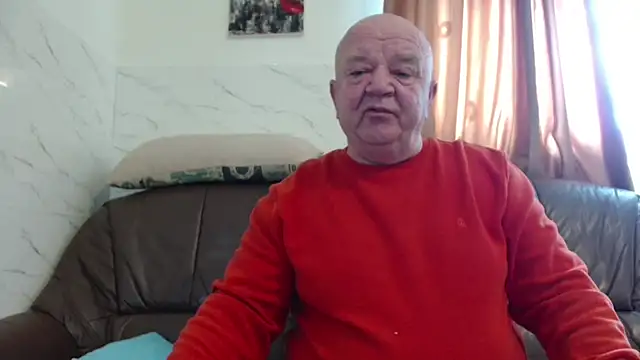 Pokazy przed kamerką – fullballs6