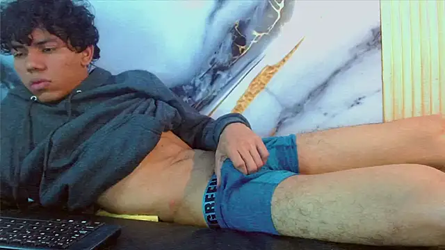 DaviidBuckx_: διαδικτυακό σόου στην κάμερα