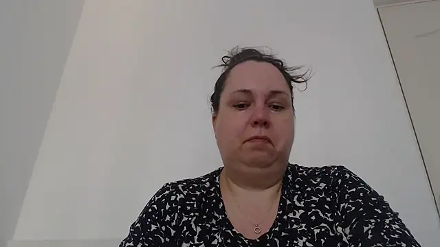 แชท XXX สดของ WendyRhoades