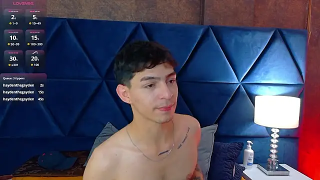 Živý XXX chat Logan_Woods