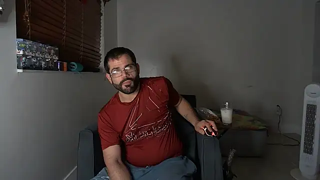 Zander823 ওয়েবক্যাম শো