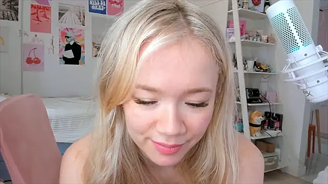 Lily_Young Chat XXX in diretta