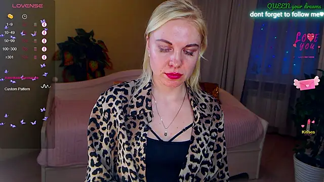 Онлайн чат XXX LiSinDoll