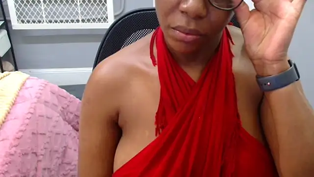 Онлайн чат XXX EmeraldDreams