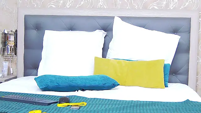 GraceRous: απευθείας συνομιλία ΧΧΧ