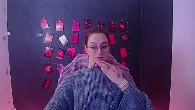 Esmi_Winter Chat XXX in diretta