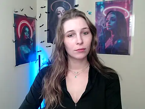 StrangerGi live XXX chat