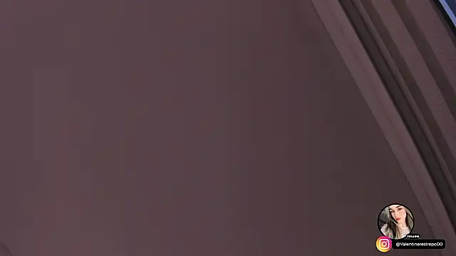 Živý XXX chat EmilyAllen_1