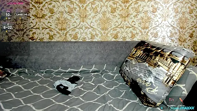 Maxhornyblondieman's Live XXX Chat