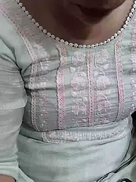 Czat XXX na żywo – cutee_bhabhi