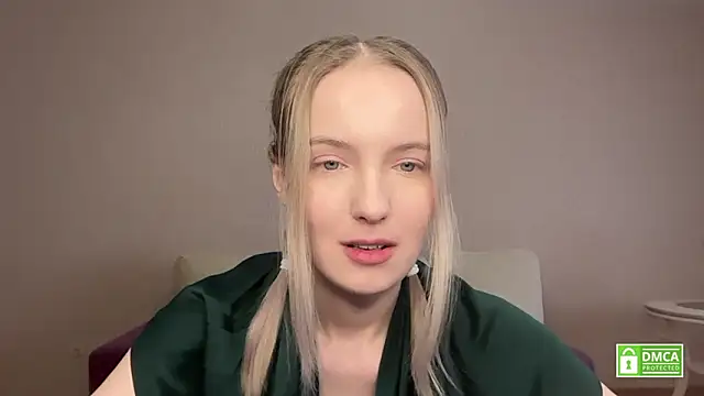 HongTomczak Pertunjukan Webcam