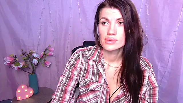 MilaLoona Live XXX-Chat