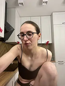 MartiniiSelenna's Live XXX Chat