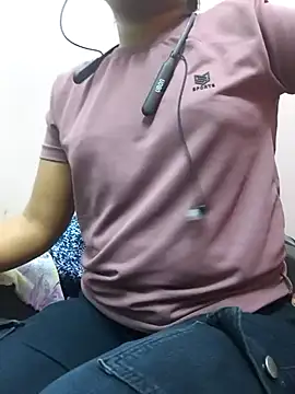 Ananya_34's Live XXX Chat