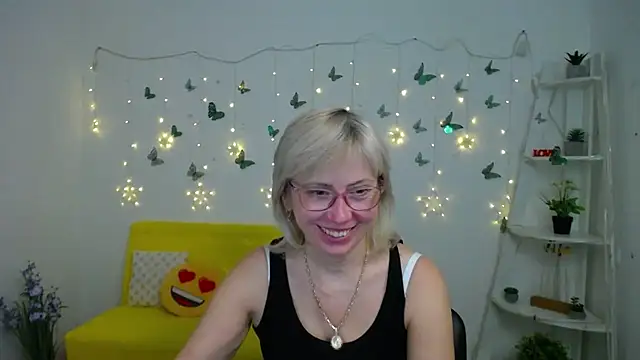 LaurenWishyn Webbikameraesitys