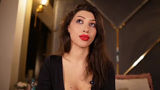 _ChloeLee_ Adlı Modelin Canlı XXX Sohbeti