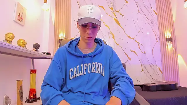 Nikolay_Gregori Live XXX-chat