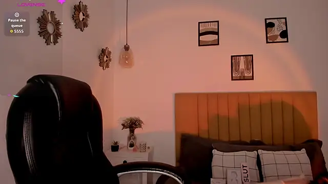 lara_madisson's Live XXX Chat