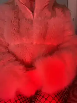 emiliafrancaise লাইভ XXX চ্যাট