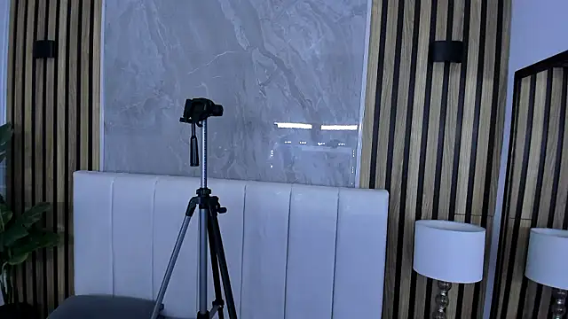 Carlotta_de_velour's Live XXX Chat