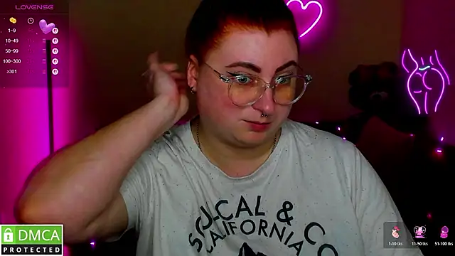 Chat +18 de Alicia_love00 ao vivo