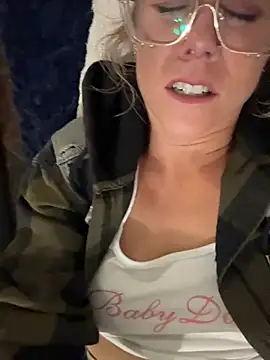 goodgirlbabydoll Chat XXX in diretta