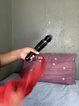 Chatroom XXX en direct de Bellabootie