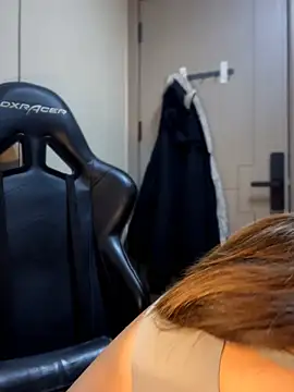 Chat XXX en directo de Toffee-00