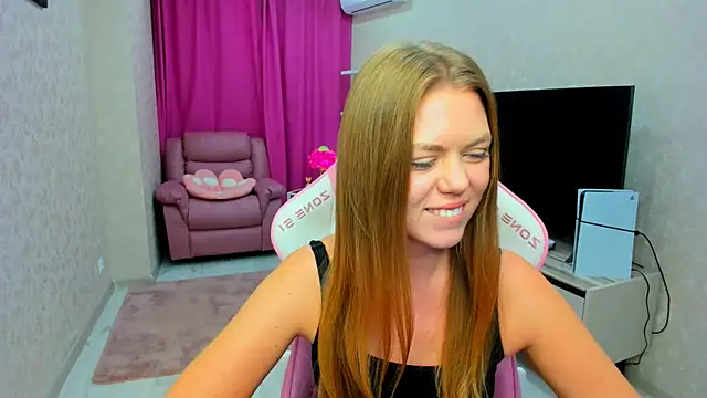 Strawberrye: απευθείας συνομιλία ΧΧΧ