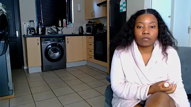 Chatroom XXX en direct de AaliyahShae