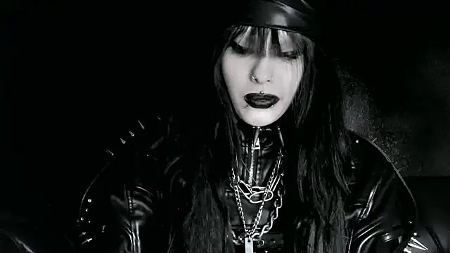 XXIOUX: απευθείας συνομιλία ΧΧΧ